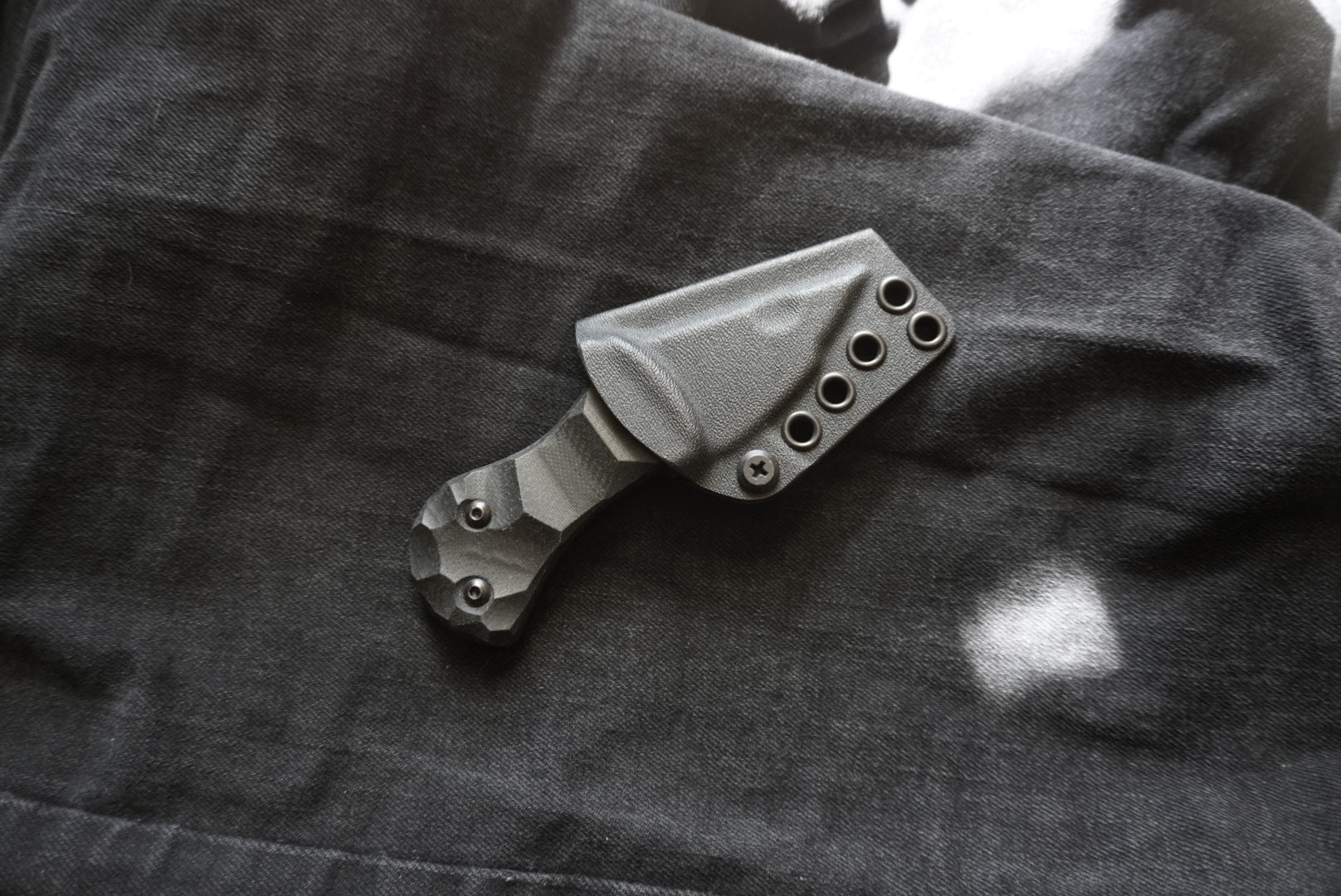 GUT PLUG