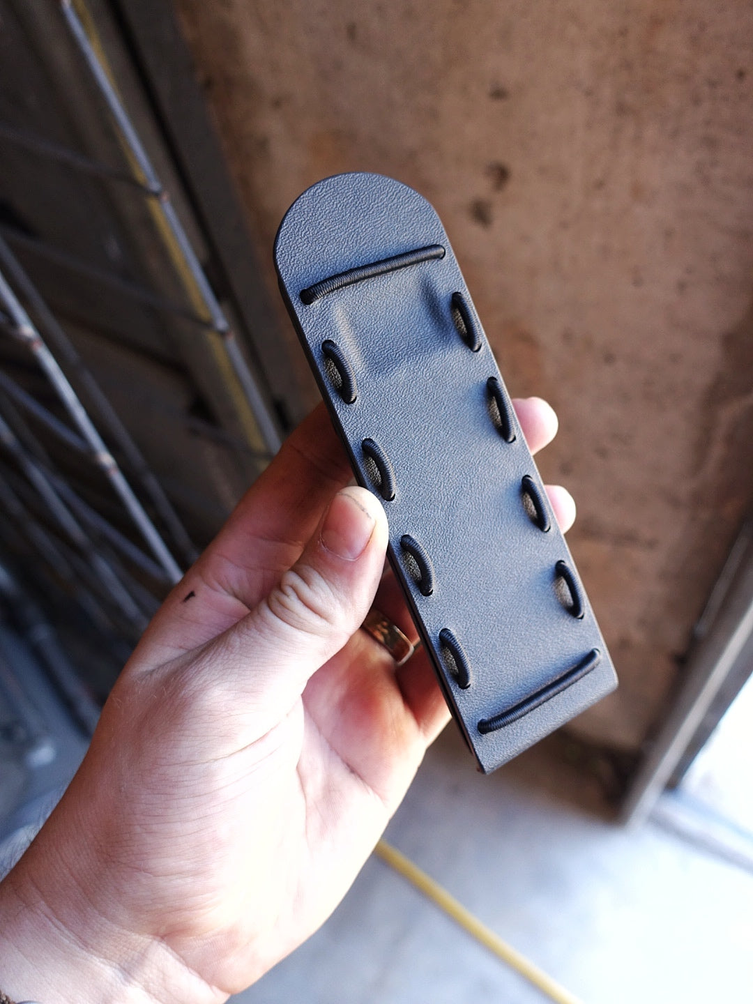 MINI BEEKEEPER DEEP CARRY SHEATH